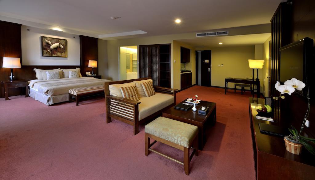 Grand Serela Setiabudhi Hotel